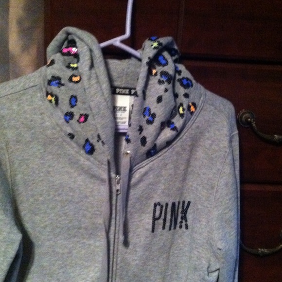 Very cute leopard hoodie