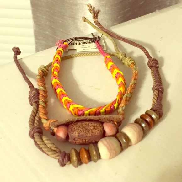 Adjustable bracelets