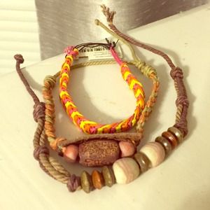 Adjustable bracelets