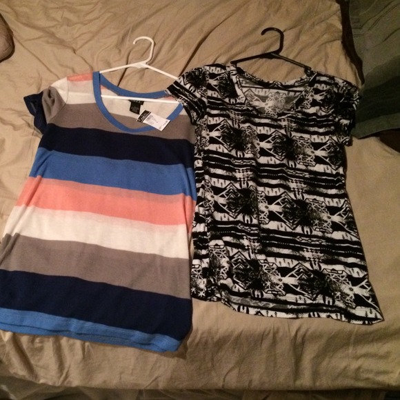 2 Rue 21 shirts