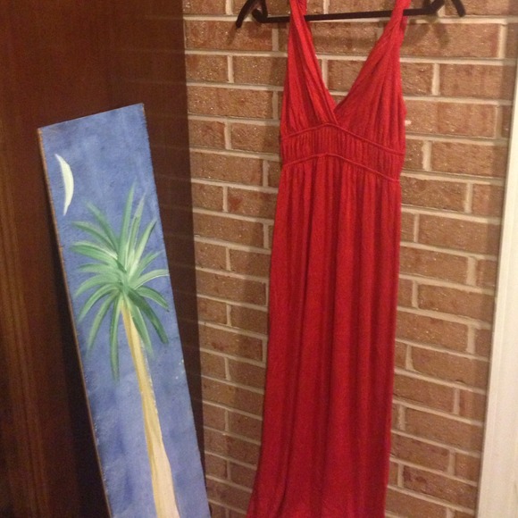 SOLD Red maxi dress - Picture 2 of 2