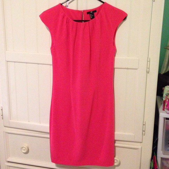Salmon/ pinkish dress 💟💟