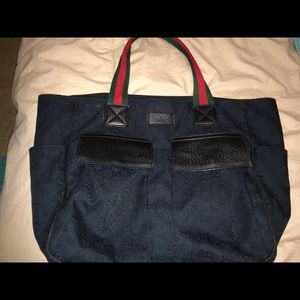Gucci monogram medium web handle tote black