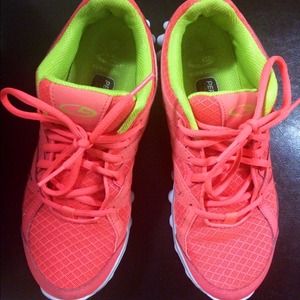 Neon Champion Running Sneakers