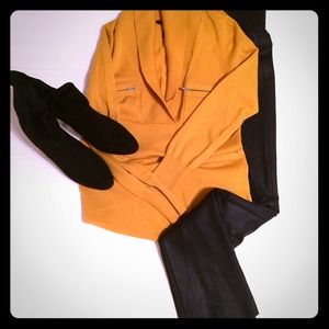 BCBG MaxAzria Sweater