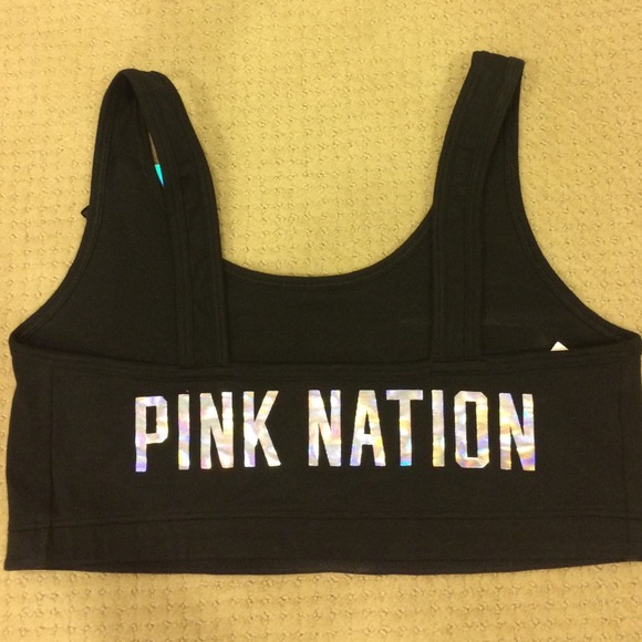 ❌SOLD❌NWT VS sports Bra - Picture 3 of 4