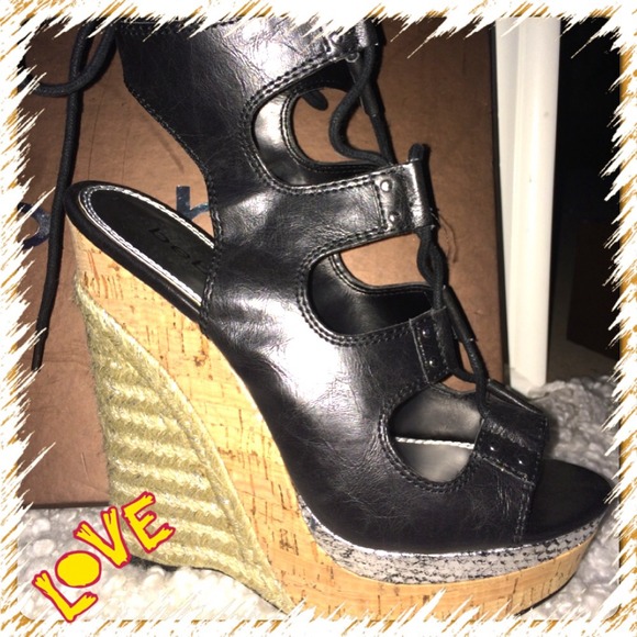 🎉Sold🎉 - Picture 2 of 4