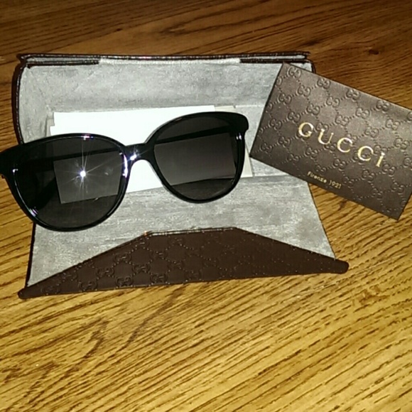 Gucci glasses