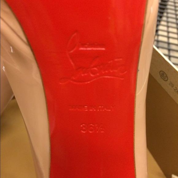 🚫🚫🚫SOLD 🚫🚫🚫🚫Louboutin - Picture 3 of 4