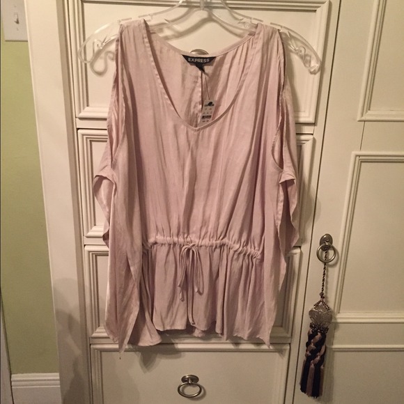 Express shirt/Gorgeous baby doll poncho NWT!!💥