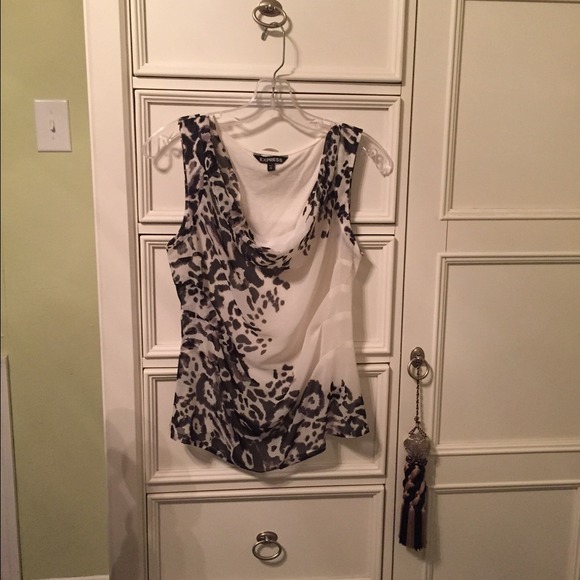 Express Shirt XS
