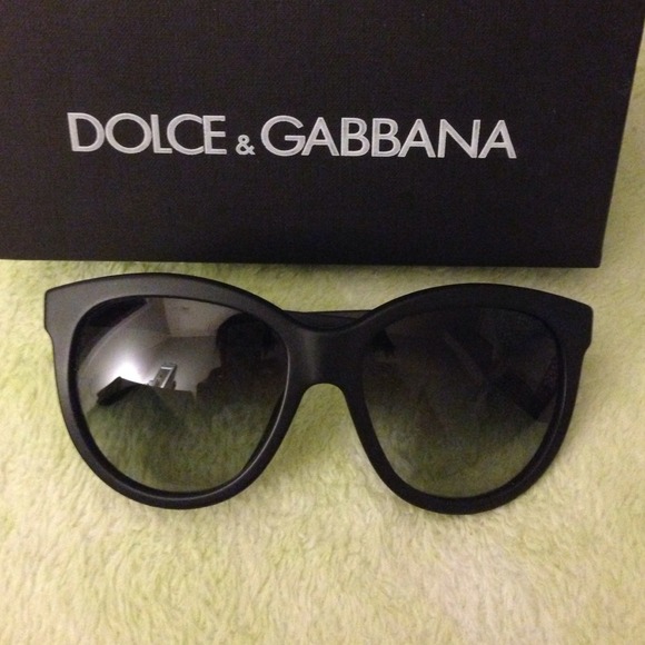 Dolce&Gabbana shades