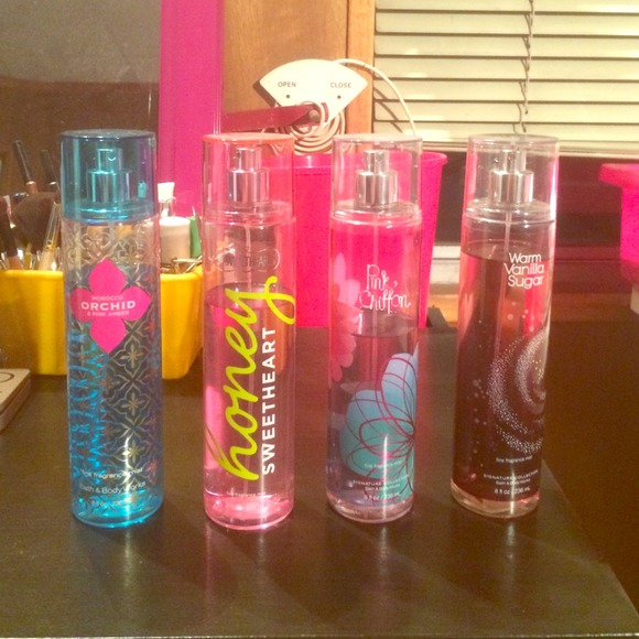 Other - 🎀BUNDLE🎀 4 bath & body works mist