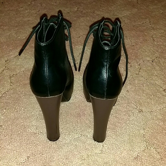 **SOLD** - Picture 3 of 4