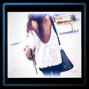 *** SOLD!!! **** @redwear***