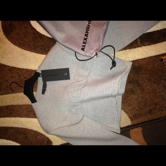 Sold - Picture 3 of 4