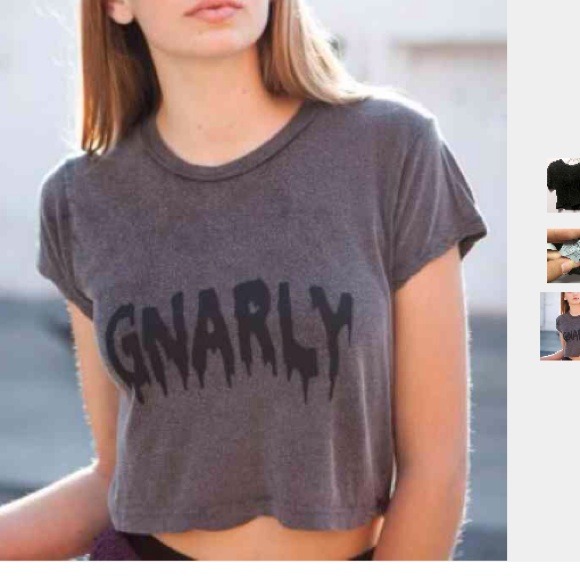 Brandy Melville Gnarly crop