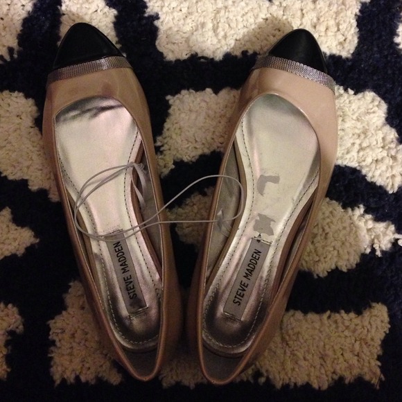Steve Madden multi colored flats