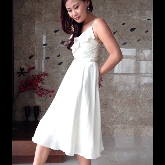 🎉HP🎉✨ Light Cream Chiffon Ruffle Princess Dress✨ - Picture 2 of 4