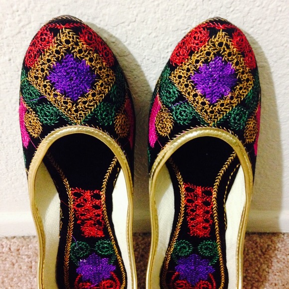 S O L D - Picture 2 of 4