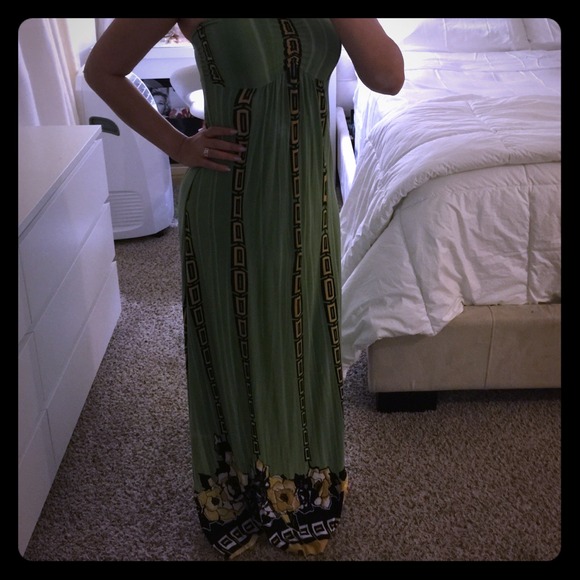 Halter / tube maxi dress
