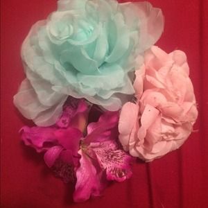Set of 3 hair flowers