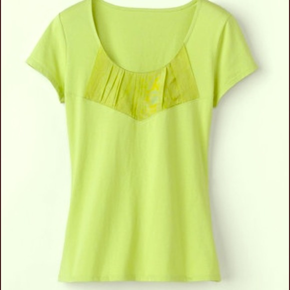Adorable Apple-green top