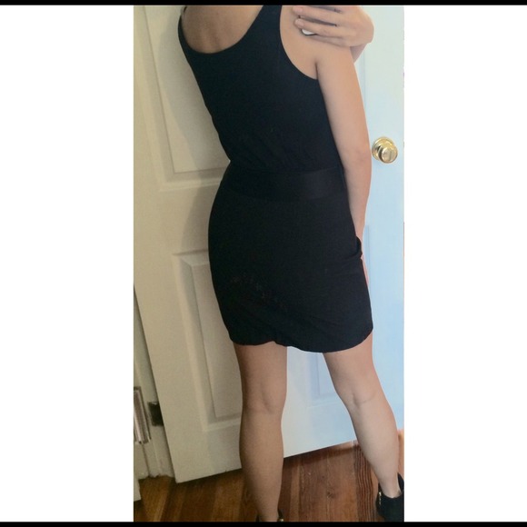 Dress - Picture 2 of 3