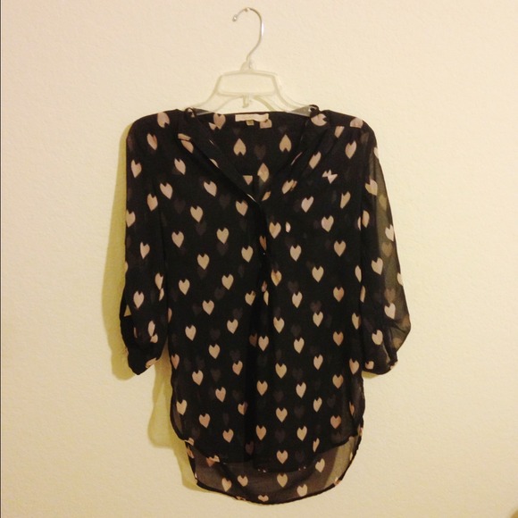 M Nasty Gal half-sleeve heart blouse