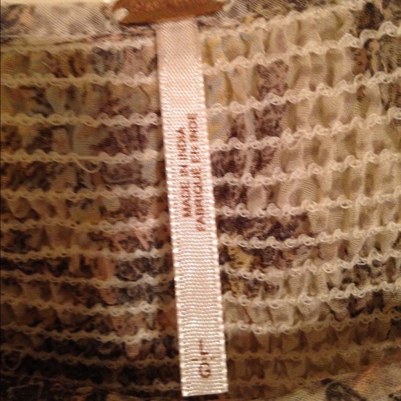 Free people flowy top - Picture 3 of 4