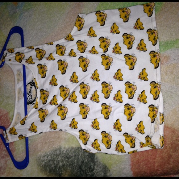 Disney lion king crop top