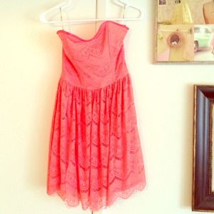 Coral Lace strapless dress!