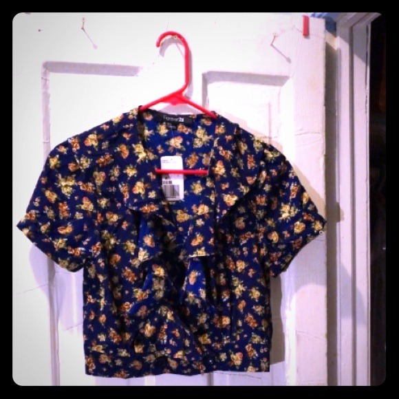 Forever 21 floral crop top