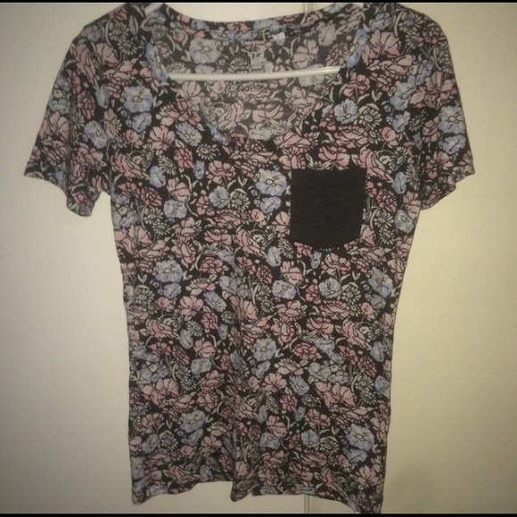 Floral Pocket Tee
