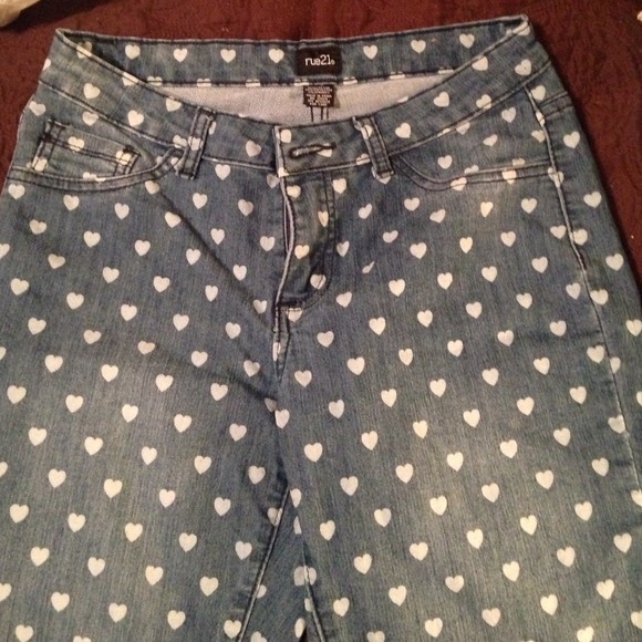 capris - Picture 2 of 4