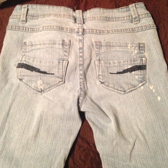 capris - Picture 3 of 4