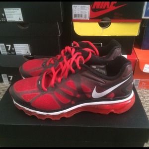 Red And Black Air Max 2012