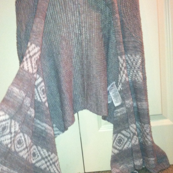Aztec HOLLISTER sweater - Picture 1 of 4