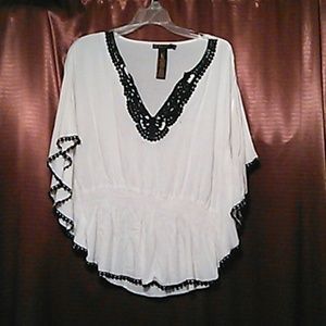 *SOLD BUNDLE* White Blouse