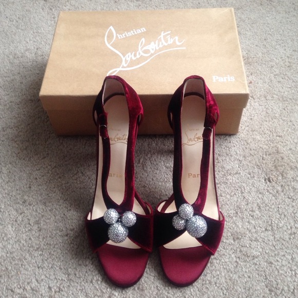 Christian Louboutin Shoes - 🎉SALE🎉Additional Photos of Christian Louboutins