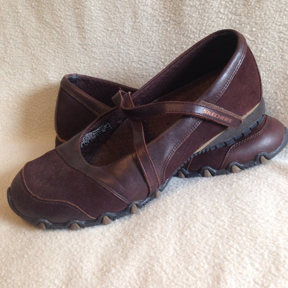Brown sketchers flats