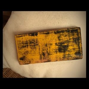 Yellow black bifold street art wallet