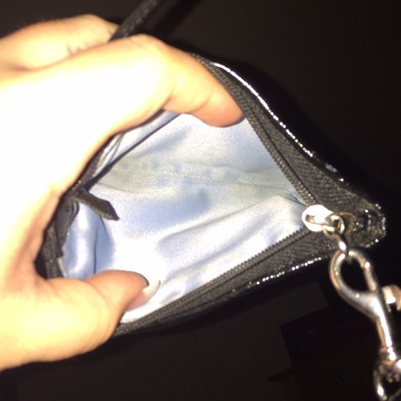 Coach wristlet - Picture 2 of 4