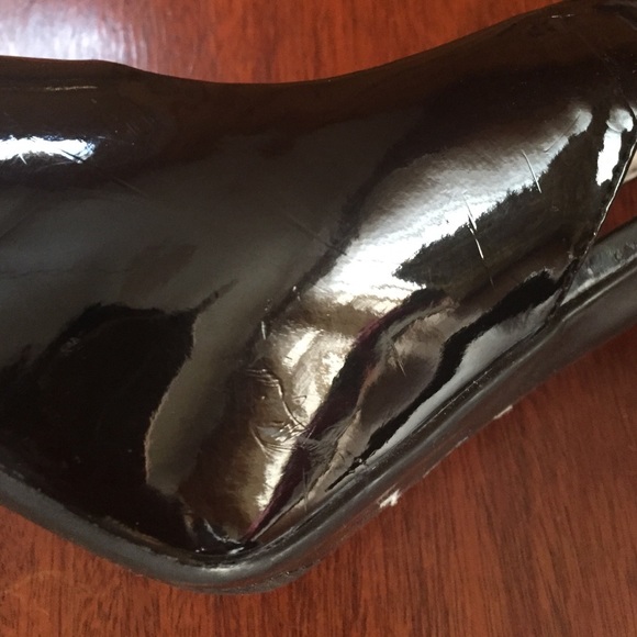 Black patent peep toe heels - Picture 4 of 4