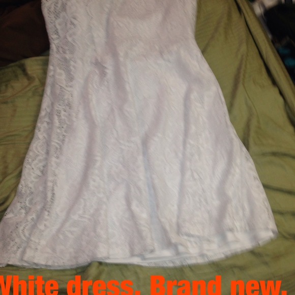 White lace dress!!!