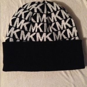 Black/Creme Michael Kors Hat