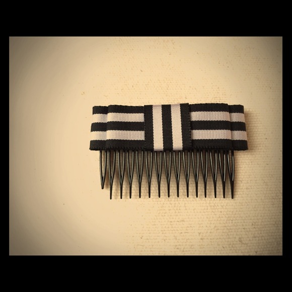 Black white stripe hair bow