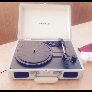 Crosley record player