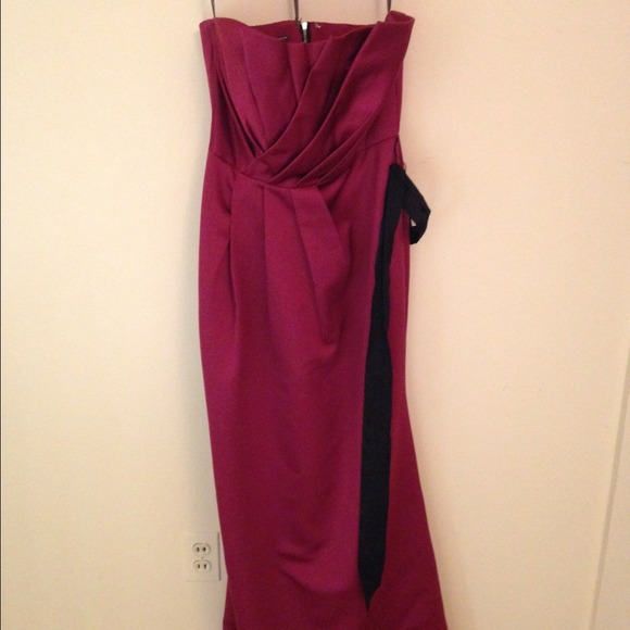 Vera Wang Mulberry Gown 8 - Picture 1 of 3