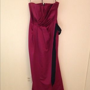 Vera Wang Mulberry Gown 8